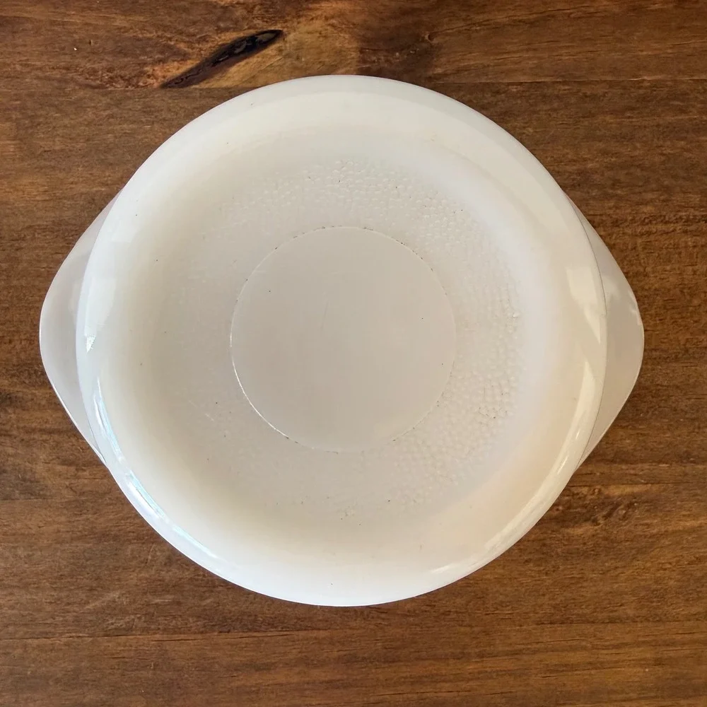 Vtg Glasbake Blue Onion Milk Glass Casserole Dish J510 1QT Round White Blue USA